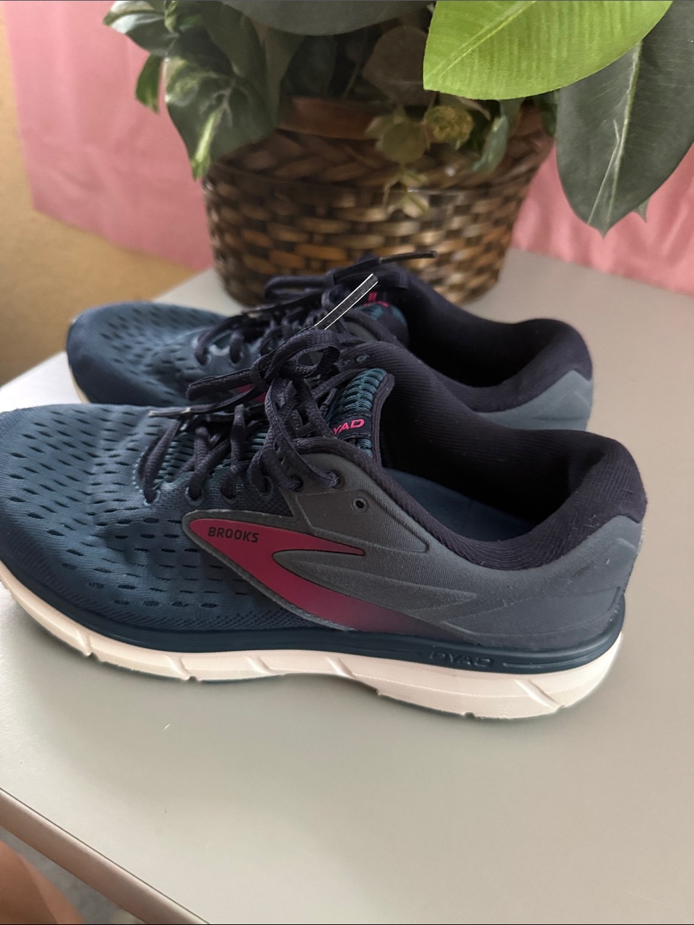 Brooks Women’s Navy and Pink Athletic Running Sneakers